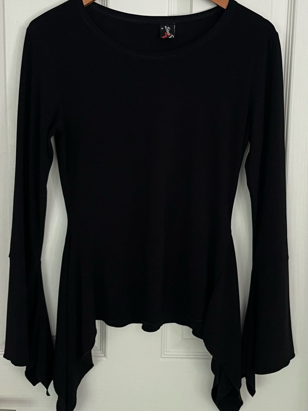 Stars black women’s top